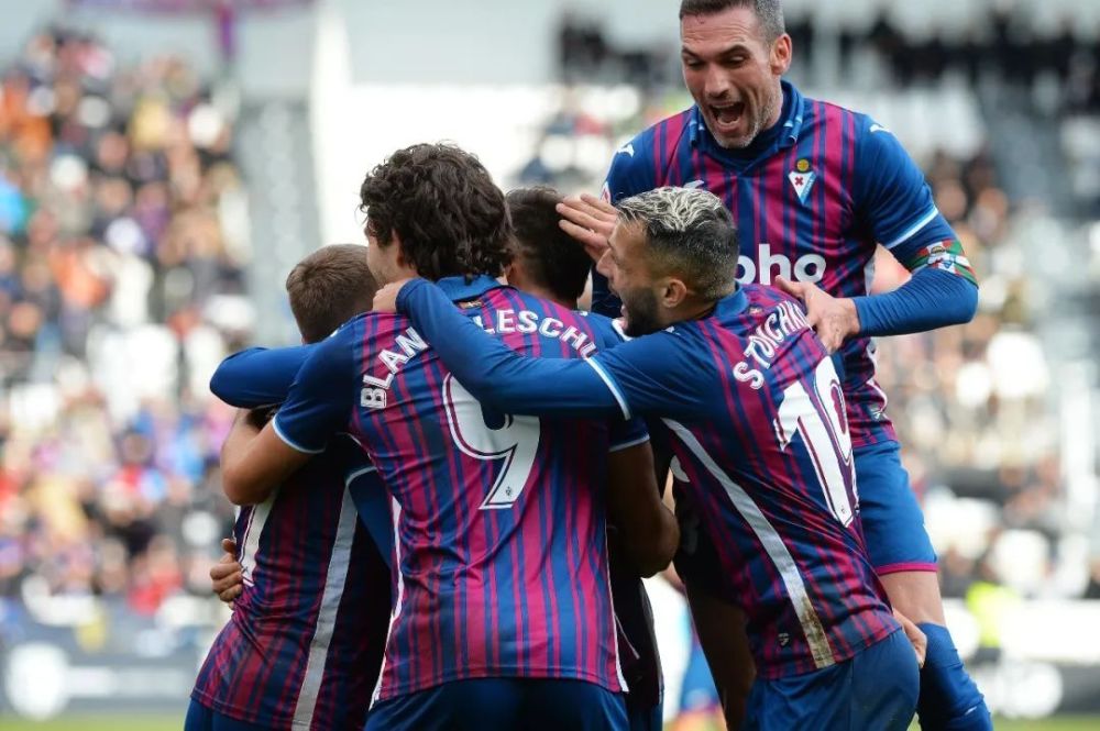 另一方面 另一方面