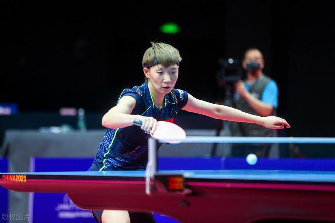 BBC：伯恩茅斯与利物浦就本-多克转会达协议，费