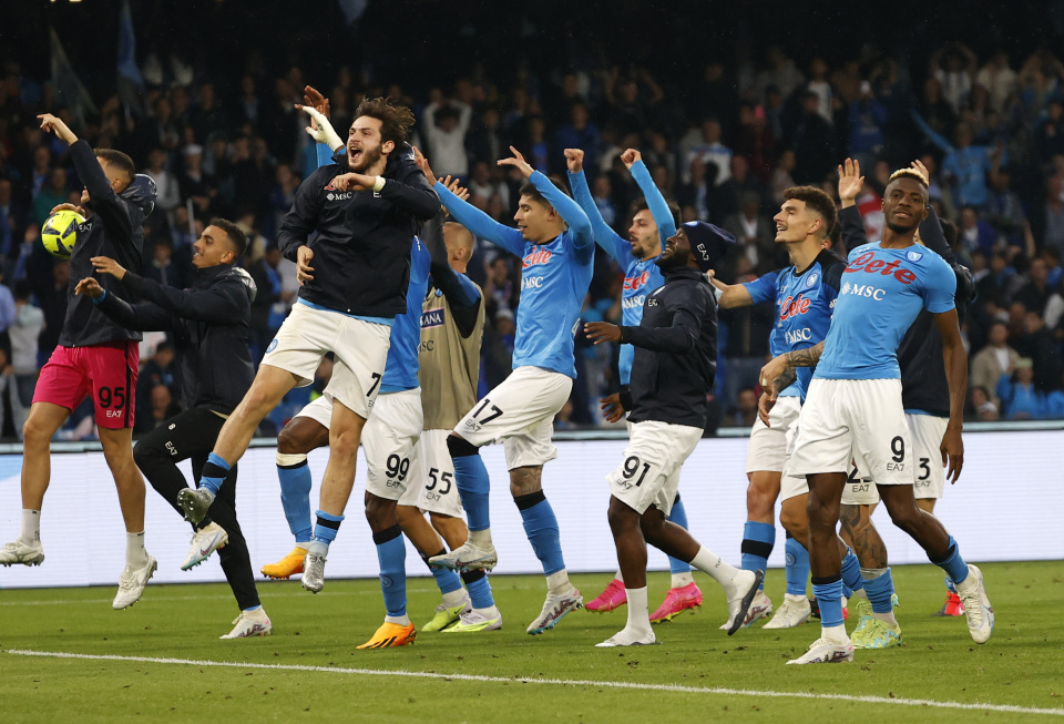 0微笑队 0微笑队